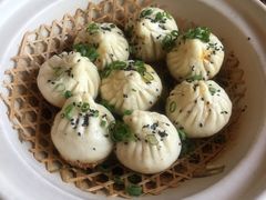 鲜肉蟹粉生煎包-乾园风尚五大道