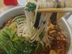 -丽丽三鲜螺蛳粉(田林路店)