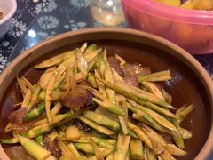 炒腊猪头肉-龚师傅土菜馆.地道农家菜(魅力湘西店)