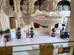 -碧中海汤泉汗蒸酒店