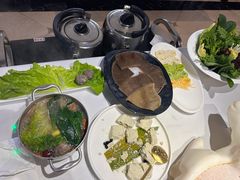 -德天肥牛海鲜火锅(城西银泰店)