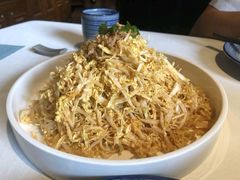 -八府香鸭·啫啫煲(华山路店)