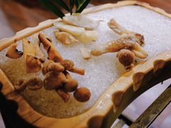 云南运过来菌类拼盘-滇釜火锅·能喝汤的火锅(车公庄店)