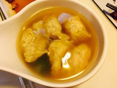-新大咀港式茶餐厅(宝山万达店)