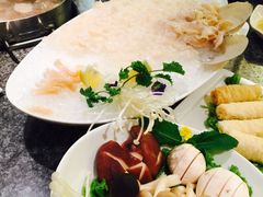 -辉哥火锅(虹桥路店)