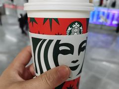 拿铁咖啡-星巴克(西藏路店)