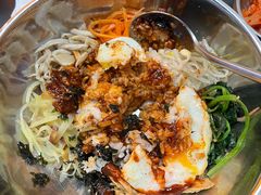 -许哥东北烧烤·铁丳烤串·宫后夹肉(繁花中心店)