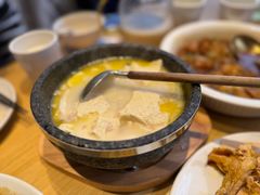 -关东小磨东北菜(上海长风大悦城店)