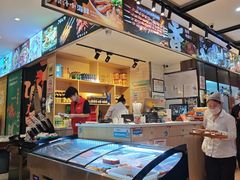 -华府九号海鲜烧烤大排档(龙域店)