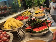 -金滏山·烤肉海鲜火锅自助(襄阳万达店)