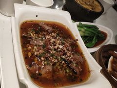 -新大咀港式茶餐厅(宝山万达店)