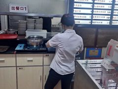 -银记肠粉店(南方医院店)