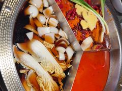 -廖掌柜·重庆鲜货火锅(上海首店)