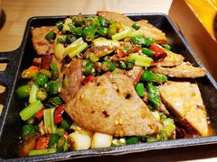 -胡马八破·川菜小馆(高新万达店)