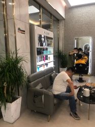 -苏奇发型·烫发染发