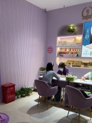 -孔雀手美甲美睫护理