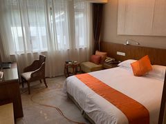 -九华山聚龙大酒店