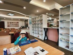 -淮海中路街道图书馆