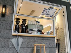 门面-AllorNothing横竖横咖啡(天虹店)