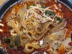 -曹宝林砂锅麻辣烫(星光路店)