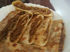 -溢心园香河肉饼总店