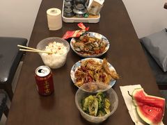 -覃记海鲜美食餐厅