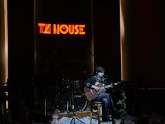-TZ House音乐现场(来福士中心店)