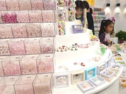 -Zzmart珠珠世界·潮玩·串珠·水晶DIY(双塔店)