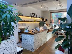 -Line 咖啡(石厦花园店)