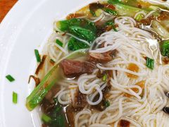 牛肉米线-钟方模白家肥肠粉(春熙店)