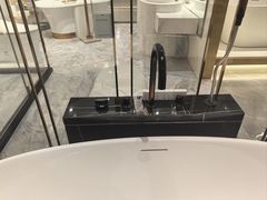 -红星美凯龙(浦江店)