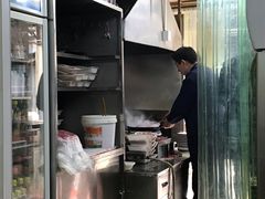 -何记酿皮店(西流湾店)