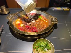 -锅哥有料老火锅(金港国际店)