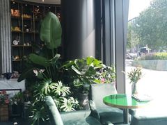 -chenity  cafe