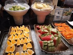 -OPEN開全日自助餐厅·西餐·海鲜(佛山希尔顿酒店)