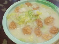 鱼腐煮大白菜-年辉渔村