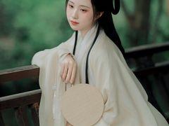 -汉仪华裳汉服馆(豫园店)