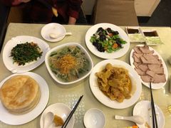-李连贵熏肉大饼(兴工街店)