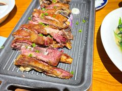 -娜仁图雅蒙古美食村(33小镇店)