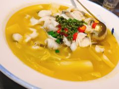 -川流不息·地道川菜·小龙虾(松东路店)