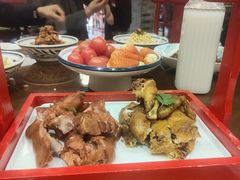 -蓝田九大碗民俗食府(蓝田店)