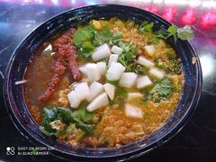 -柳星·螺蛳粉(D11店)
