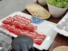 -楼外楼大刀肉传统火锅居(繁荣路店)