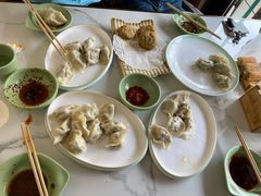 芹菜肉馅-岳姥姥饺子(泺文路店)