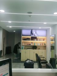 -Coo Hair salon