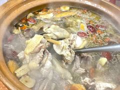 -威邵鸡煲(西华路总店)