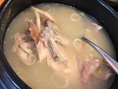 -长寿参鸡汤(朝韩风情街店)