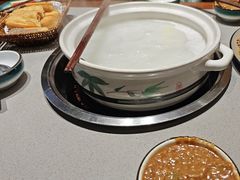 -四点金粥底火锅(沂州里店)