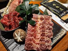 -肉魁屋·烧肉·烧鸟·酒场(高新店)