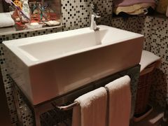 -上海品尊辉盛名致精品酒店公寓